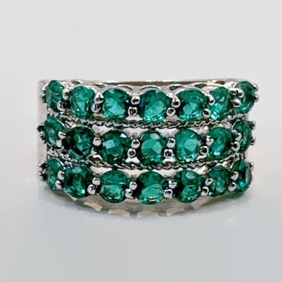 Green Ring, Wide, Faux Chrome Diopside, CZs, Sterling Silver, Vintage, Cluster - Picture 2 of 5